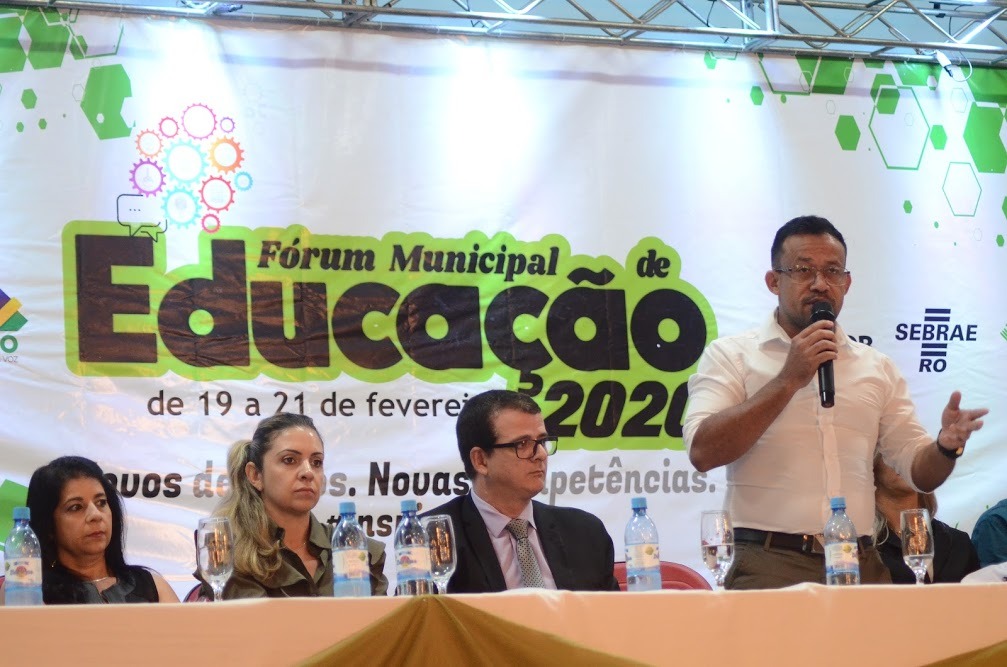 França Silva destaca repasse de R$ 600 mil para educação municipal